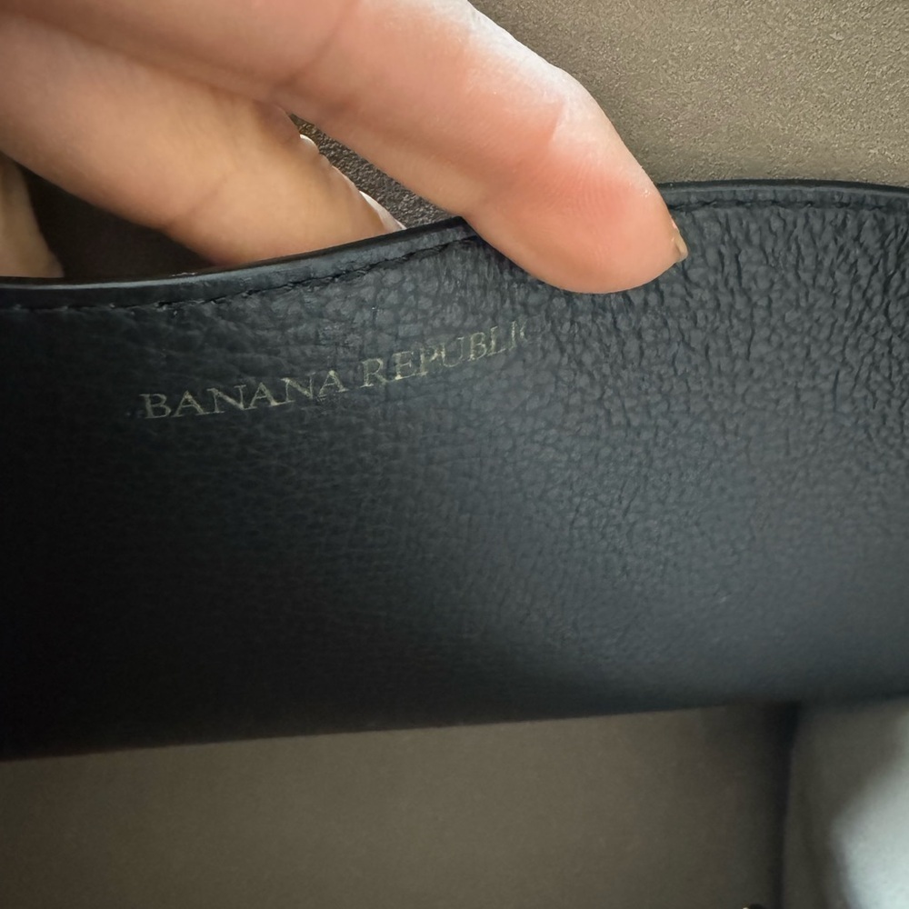 Banana Republic Black leather and suede Tote with Gold Accents - Picture 4 of 5